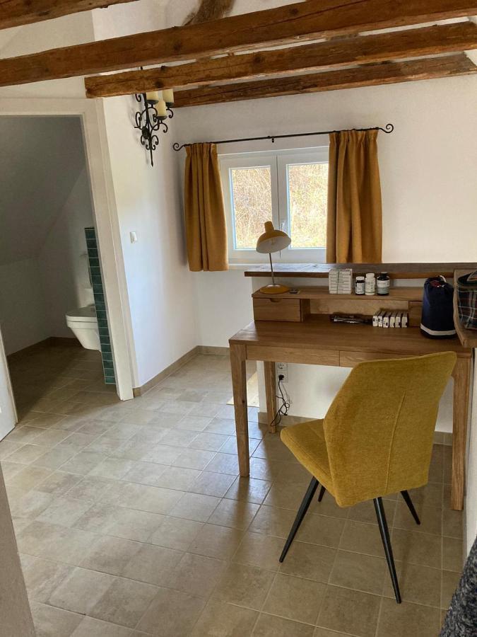 Ferienhaus Thonjoergl Gnas المظهر الخارجي الصورة